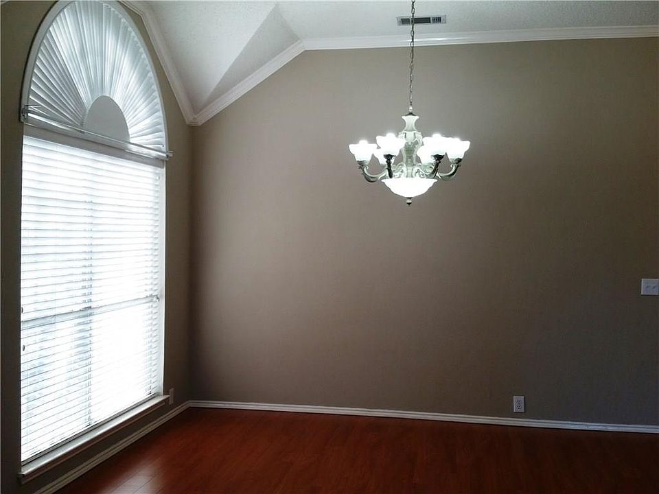 1st image of 7615 Cordova Dr