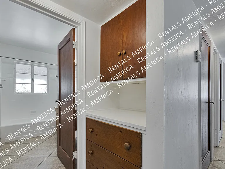 3733 N Mountain Ave #A — Photo 16