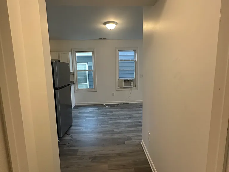 135 James St #2 — Photo 8