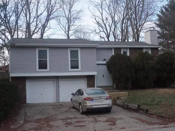 2306 Hawthorn Pl, Noblesville, IN 46062