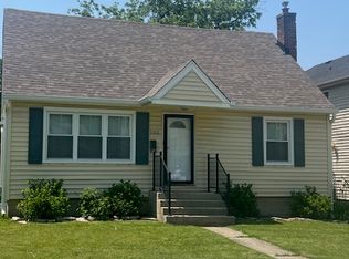 5300 Blodgett Ave, Downers Grove, IL 60515