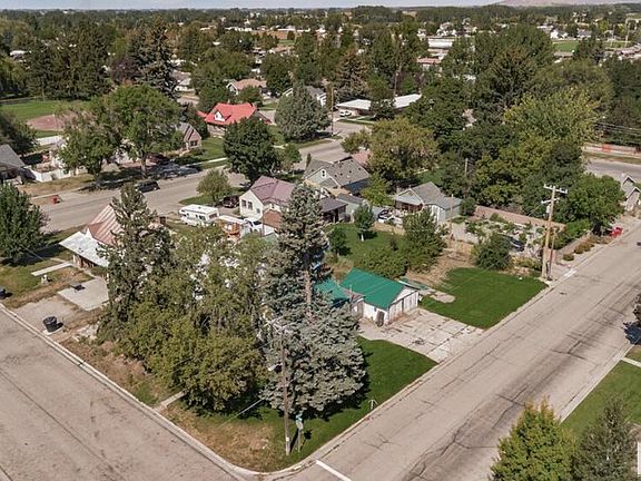 5th image of 119 Idaho Ave