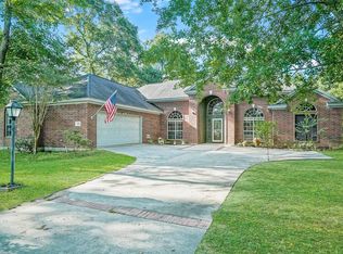 152 Seven Coves Dr, Conroe, TX 77304