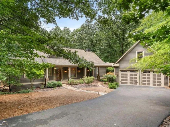 1033 Quail Cove Dr, Jasper, GA 30143