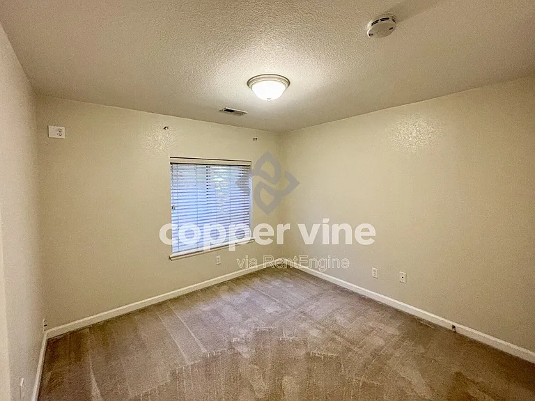 14487 Jason Dr — Photo 33