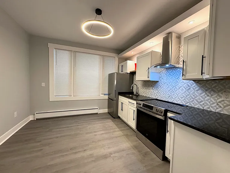 52 Tonnelle Ave #25 — Photo 5