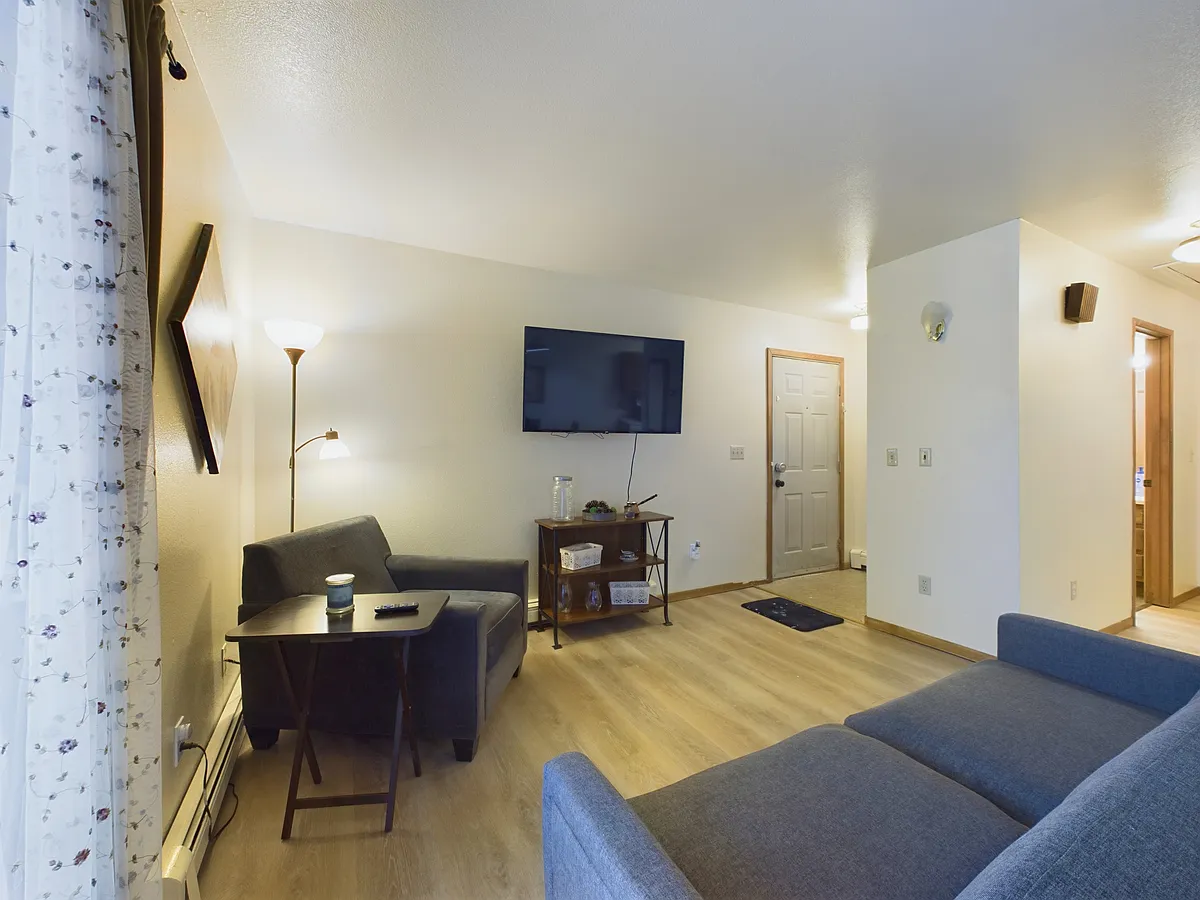 Building Photo - 933 Cowles St #2