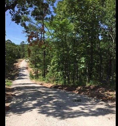 4th image of 11 Woodland Cir