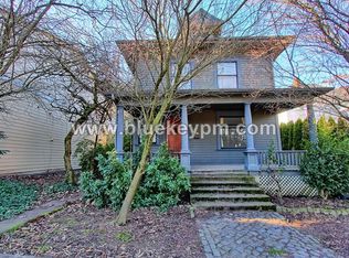 3415 SW Naito Pkwy, Portland, OR 97239