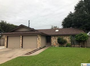 526 Shiloh Dr, Victoria, TX 77904