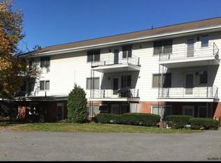 26 Union Ave, Schenectady, NY 12308