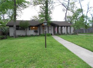 18514 Point Lookout Dr, Houston, TX 77058