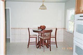 3rd image of 4842 Freelove Ave