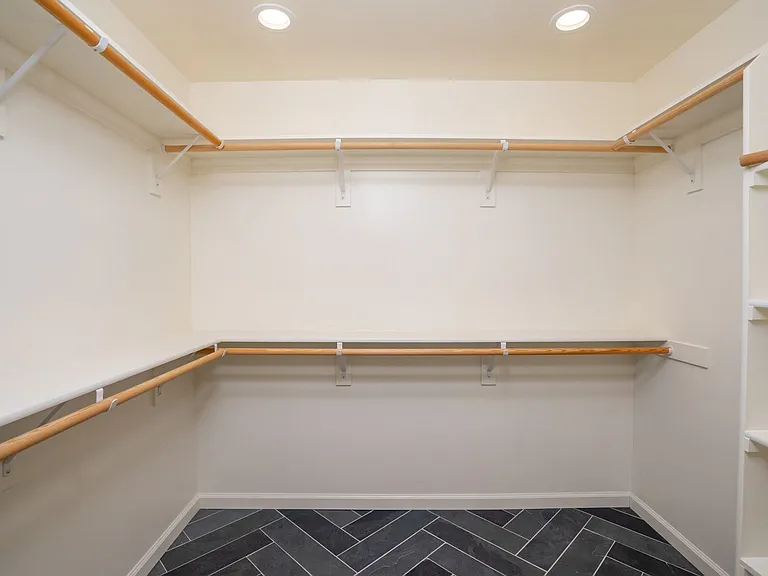 103 Greve Pl — Photo 24