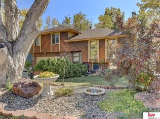 4805 S 157th St, Omaha, NE 68135