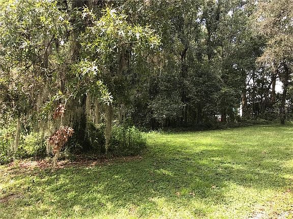 3rd image of 12526 Abbey Dr
