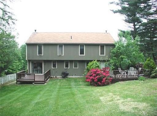2nd image of 5 Assabet Hill Cir