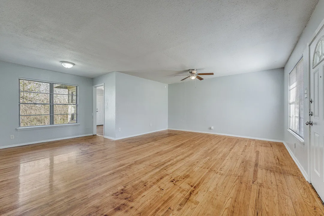7 Pershing Drive - Unit... — Photo 2