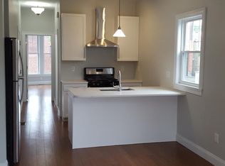 226 Dean St #1L, Providence, RI 02903