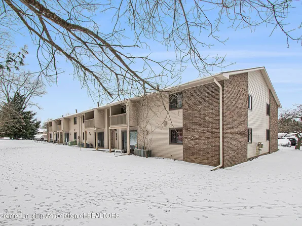 1715 Maple Rdg APT 4, Haslett, MI 48840