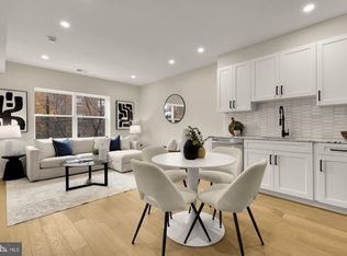 2606 41st St NW #6, Washington, DC 20007