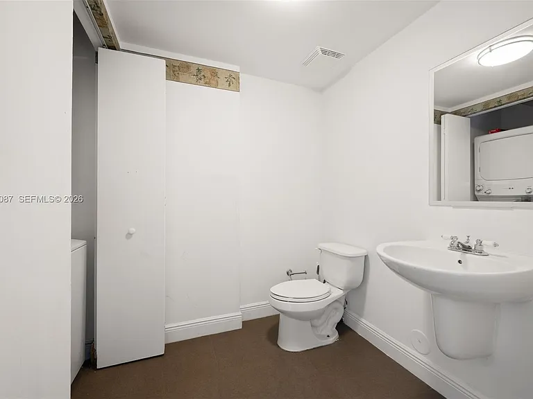 690 SW 1st Ct #2703 — Photo 5