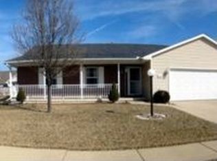 604 Brittany Dr, Champaign, IL 61822