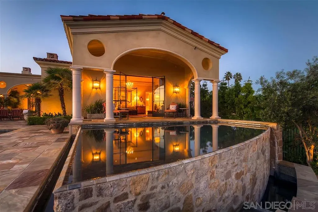 4 bed, 9.0 bath, 11196 sqft, $35,000 — Photo 4