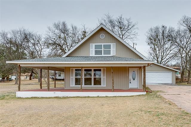 1st image of 504 Perry Dr