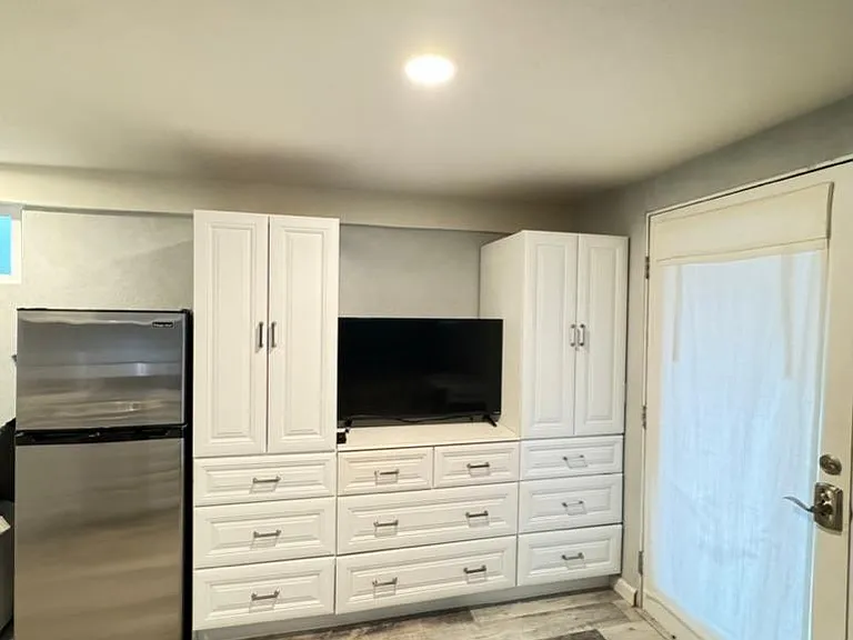 821 W Olive St #C — Photo 7