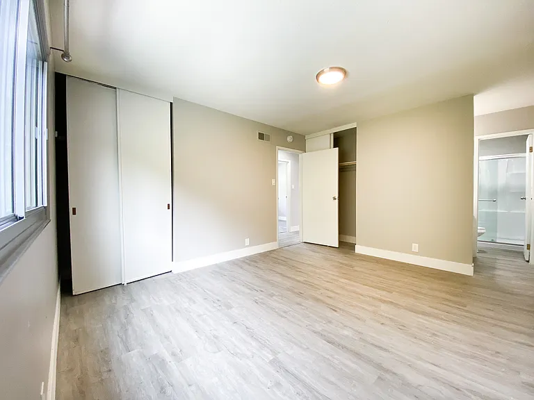 134 Morton Dr — Photo 16