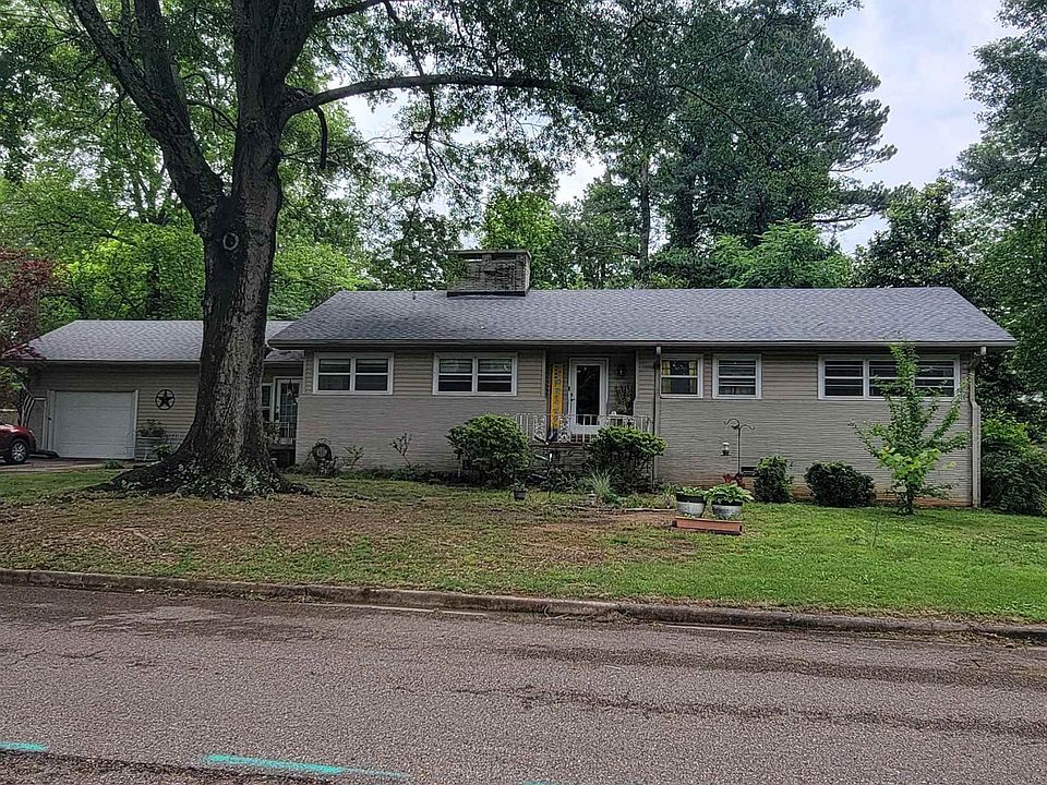 1st image of 38 Fair Oaks Pl