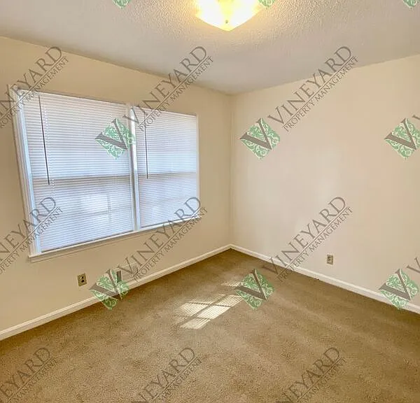 687 Bounty Dr — Photo 22