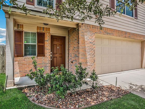 3rd image of 4618 Tulip Garden Ct