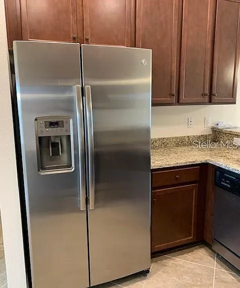 5604 Palmer Cir #202 — Photo 9