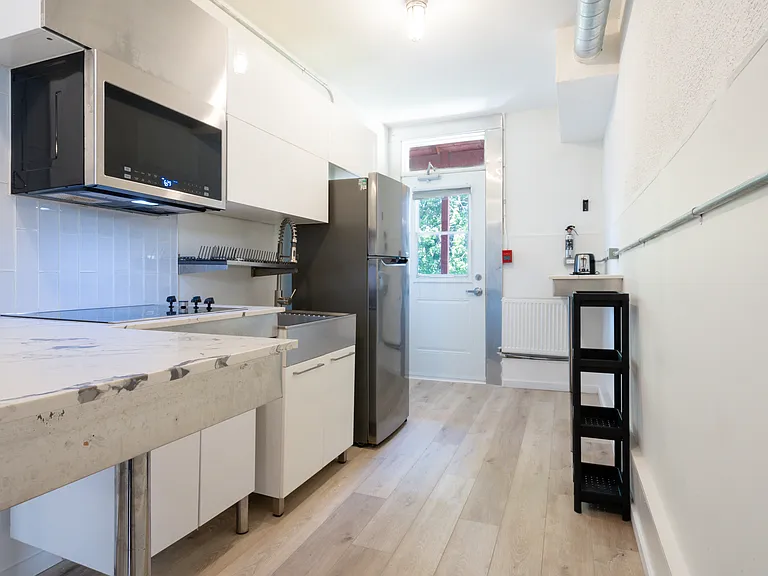 257 York St #253 — Photo 6