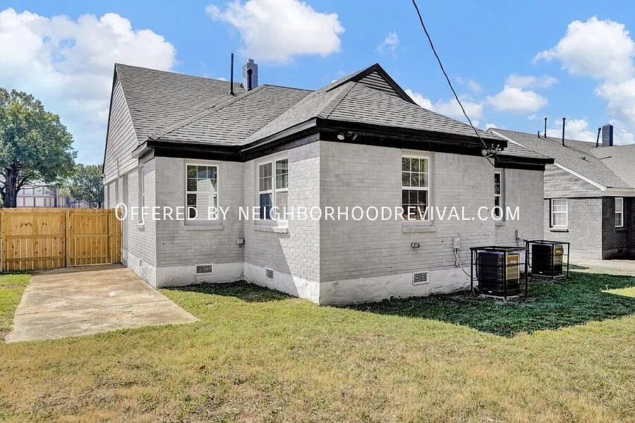 2-Bedroom Duplex Unit with Lawn Care Included, 38111 — Photo 4