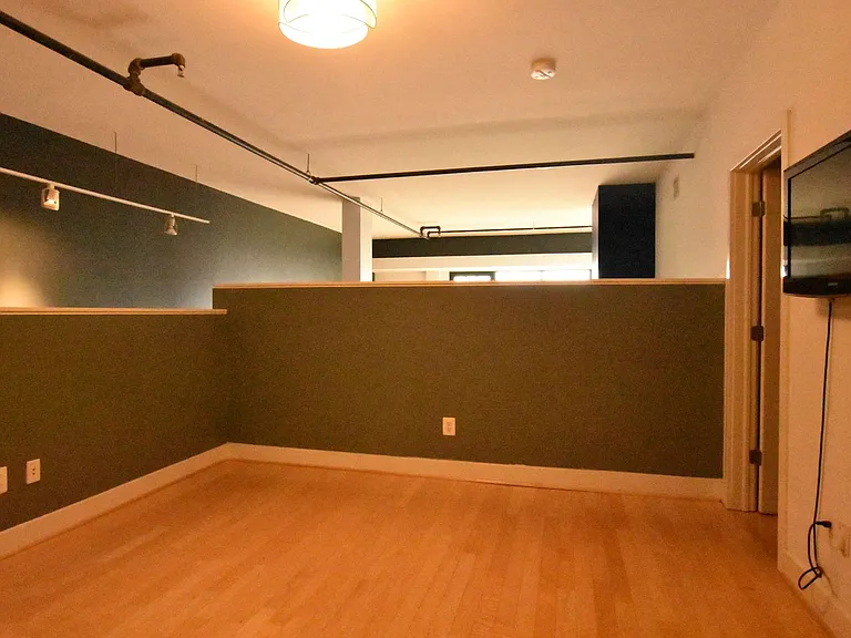 1701 Kalorama Rd NW #403 — Photo 10