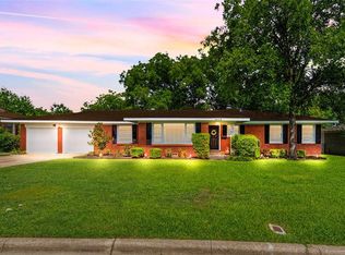 3628 London Ln, Richland Hills, TX 76118