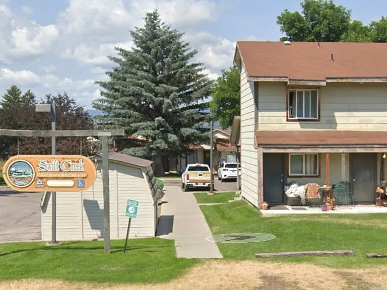 158 Adams St — Photo 3