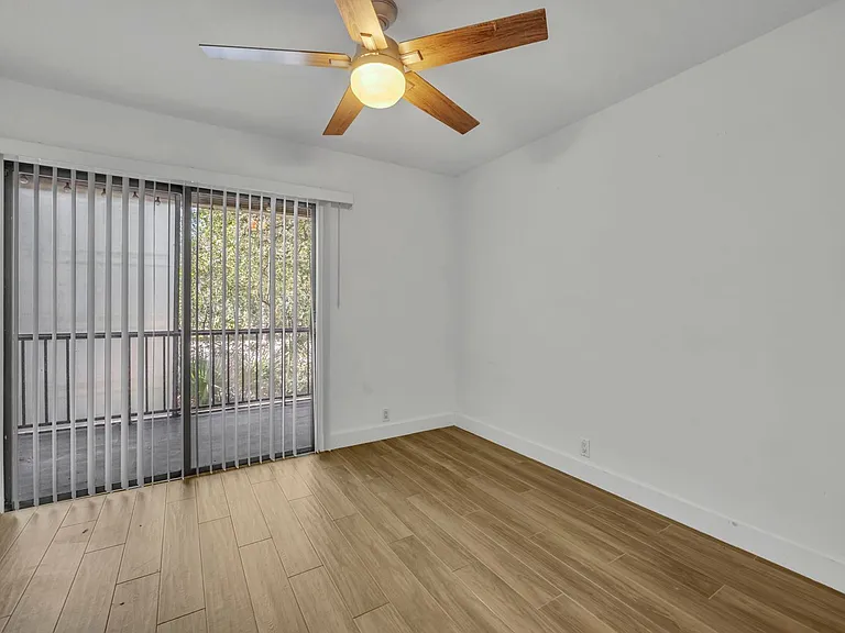 10 Sheoah Blvd #8 — Photo 14