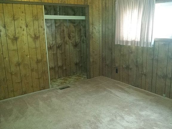 4th image of 609 Ash Ave