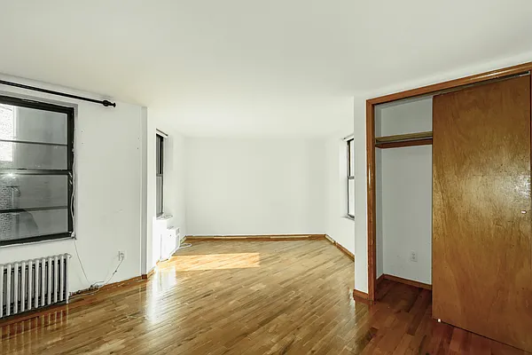 Rented by Metropolitan Property Group | media 17