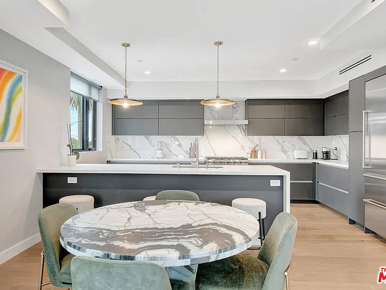 1017 N Croft Ave #Penthouse 01 — Photo 23