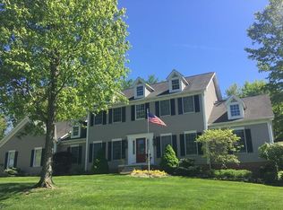 2997 Pine Trails Cir, Hudson, OH 44236