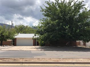 1206 Scenic Dr, Alamogordo, NM 88310