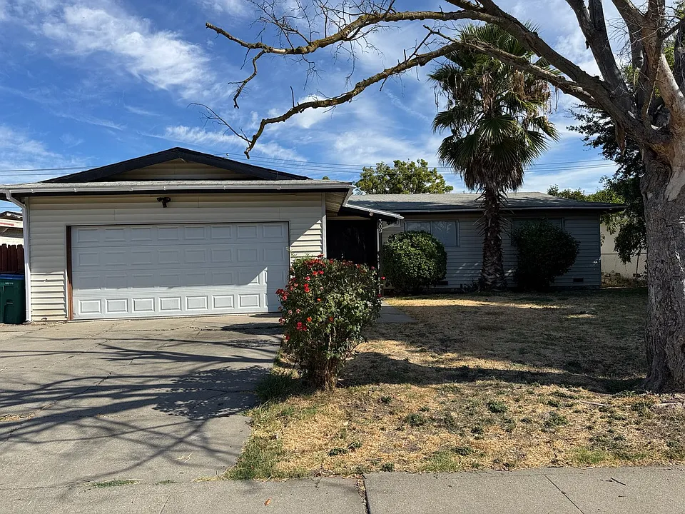 309 Cordova Ln