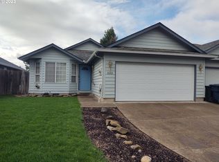 533 Oakdale Ave, Springfield, OR 97477