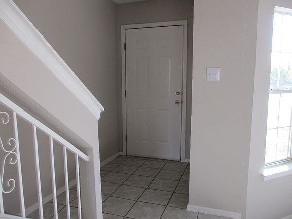 5th image of 3744 La Cuesta Dr