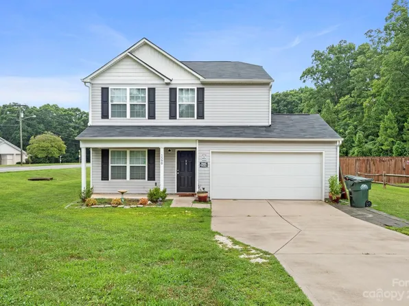 1590 Edgefield Ave, Gastonia, NC 28052